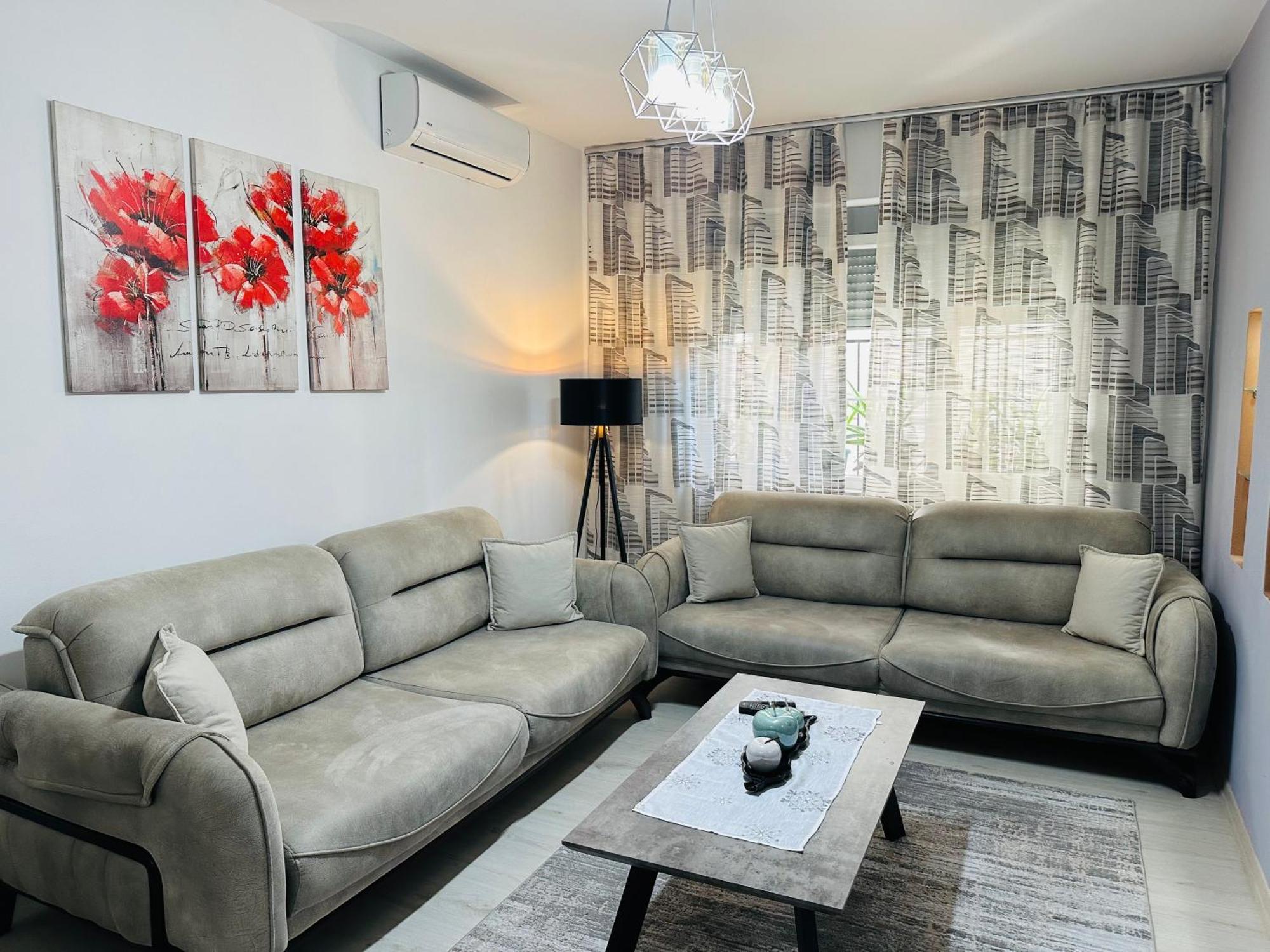 Grace'S Centre Apartment ชโคเดอร์ ภายนอก รูปภาพ