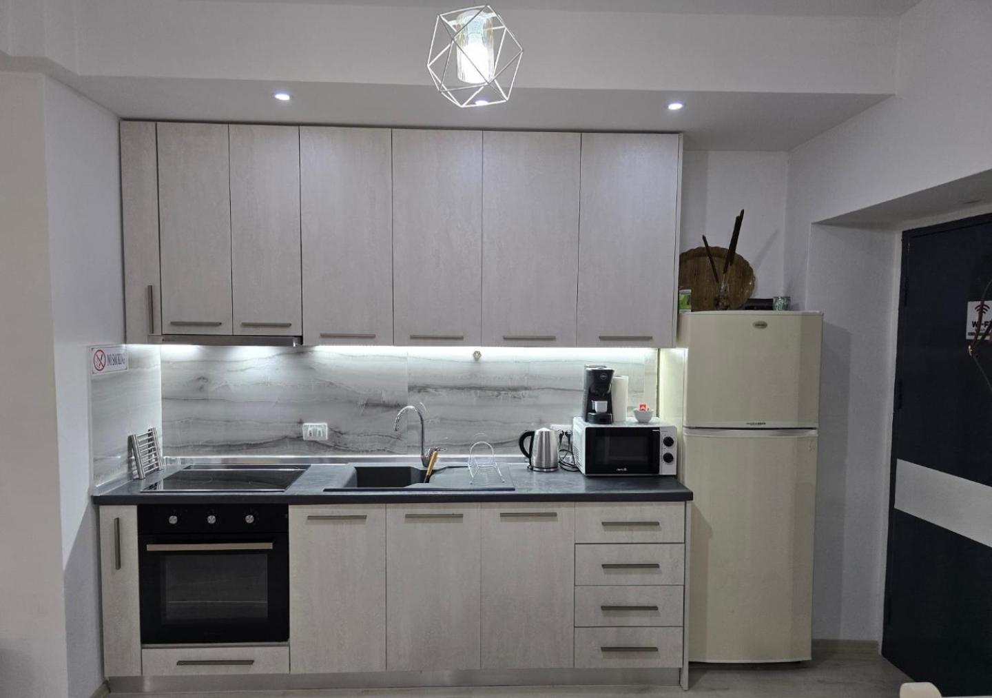 Grace'S Centre Apartment ชโคเดอร์ ภายนอก รูปภาพ